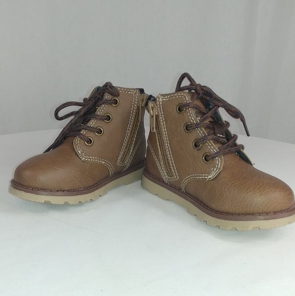 Carter's Other - 🎉🎉Little boy shoes Host Pick🎉🎉